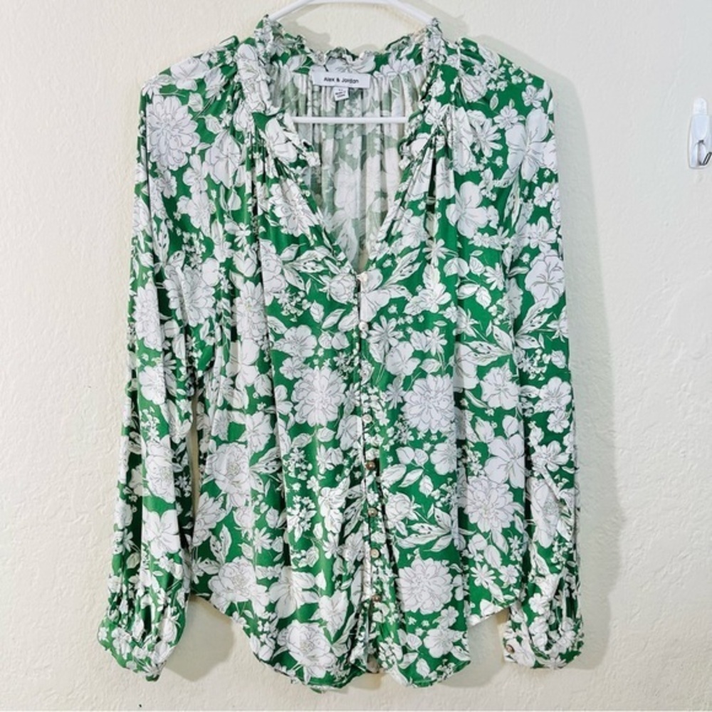 Alex & Jordan Floral Print Long Sleeve Button Front Top Medium Casual Career
